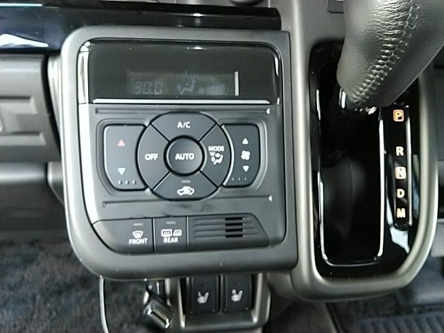 SUZUKI Spacia custom 4WD 2024