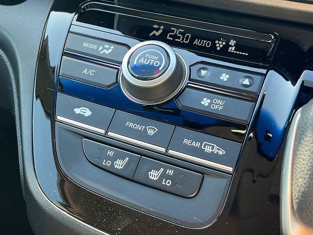 HONDA FREED HYBRID 2023