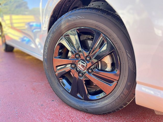 HONDA FREED HYBRID 2023