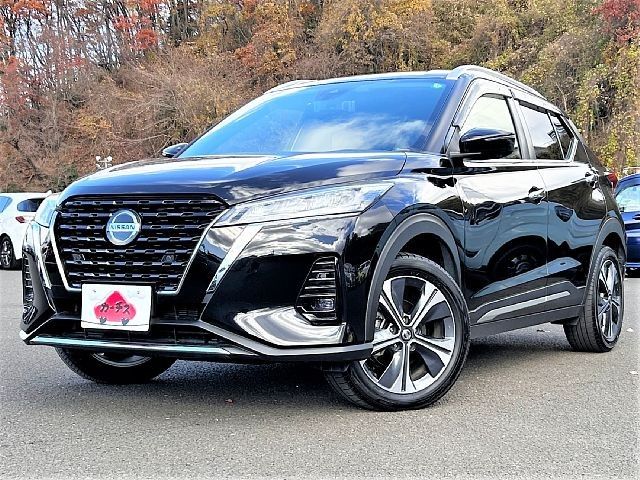 NISSAN KICKS 2020