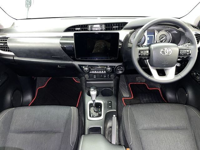 TOYOTA HILUX 4WD 2021