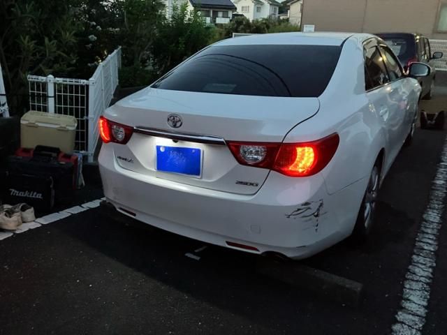 TOYOTA MARK X 2009