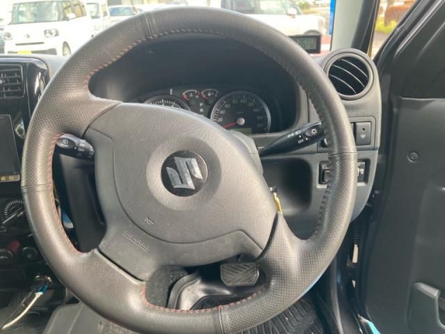 SUZUKI JIMNY SIERRA 2013