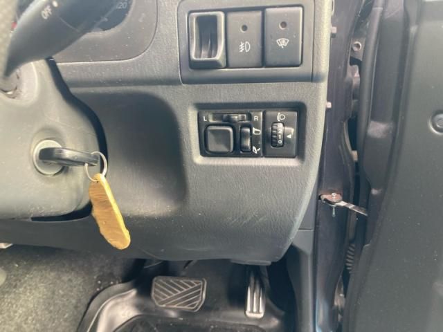 SUZUKI JIMNY SIERRA 2013