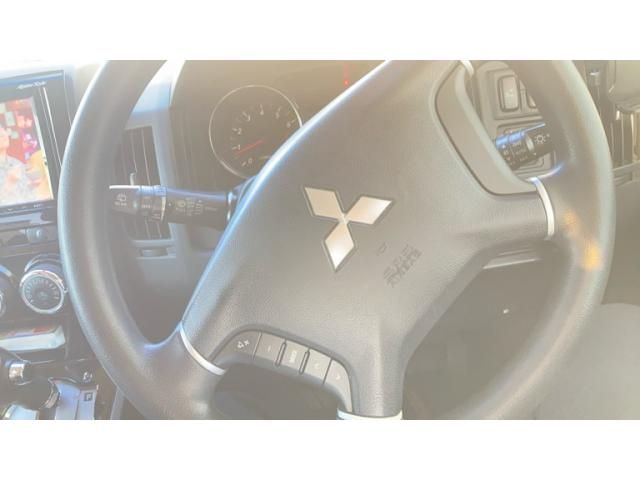 MITSUBISHI DELICA D:5 4WD 2013