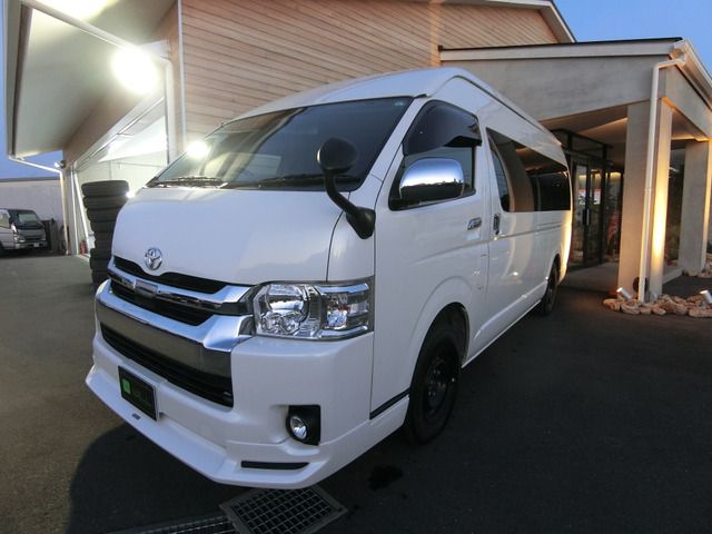 TOYOTA HIACE wagon 4WD 2020