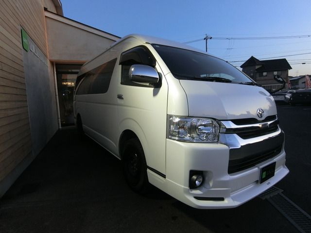 TOYOTA HIACE wagon 4WD 2020