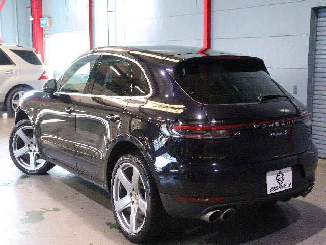 PORSCHE PORSCHE Macan 2019