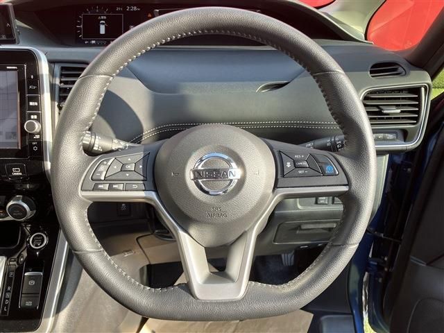 NISSAN SERENA  S-HYBRID 2017