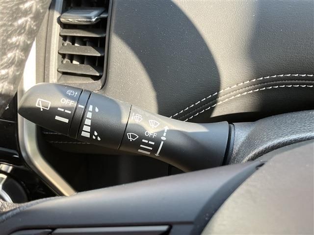 NISSAN SERENA  S-HYBRID 2017