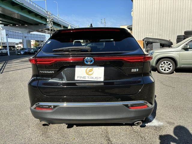 TOYOTA HARRIER HYBRID 2020