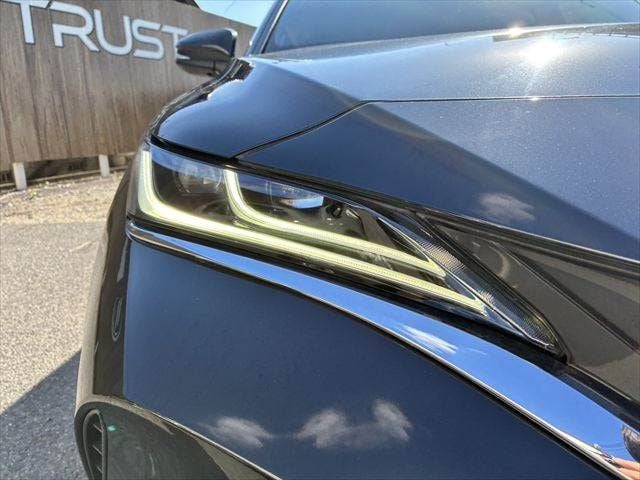 TOYOTA HARRIER HYBRID 2020