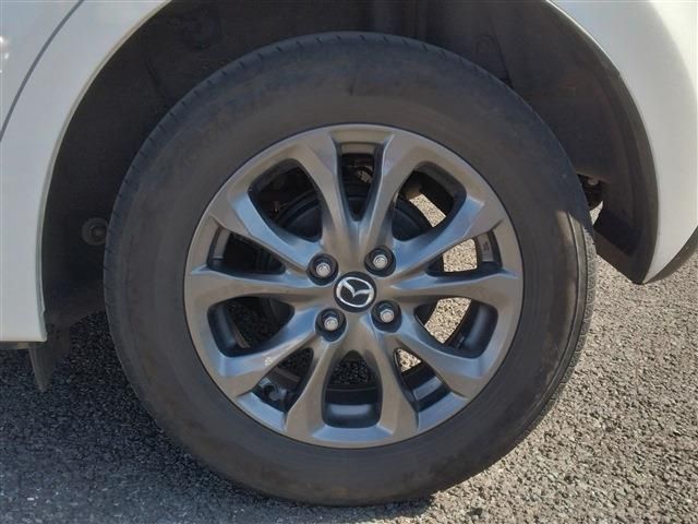 MAZDA DEMIO 4WD 2019