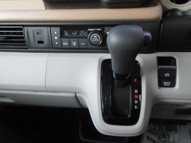 HONDA N BOX 4WD 2024