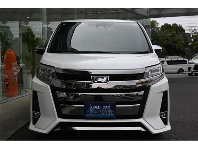 TOYOTA NOAH 2021