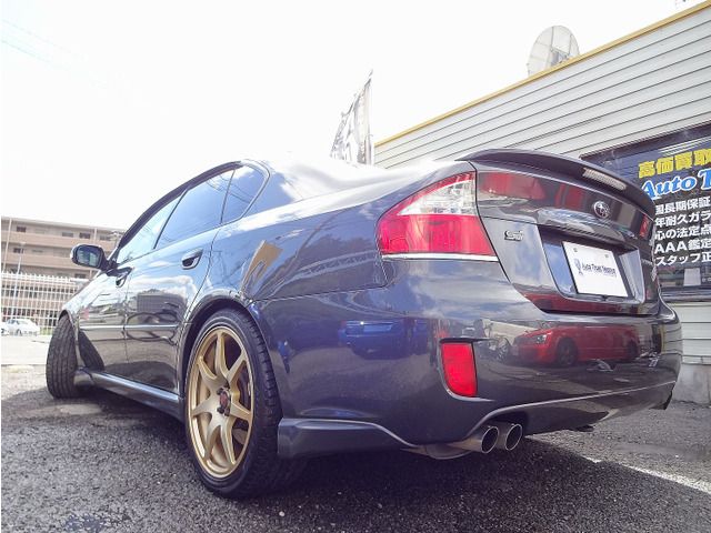 SUBARU LEGACY B4 2006