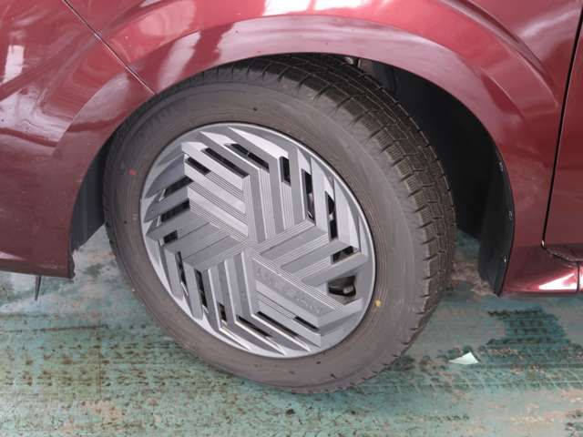 NISSAN NOTE 4WD 2024