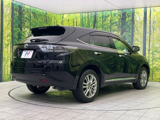 TOYOTA HARRIER 2WD 2016