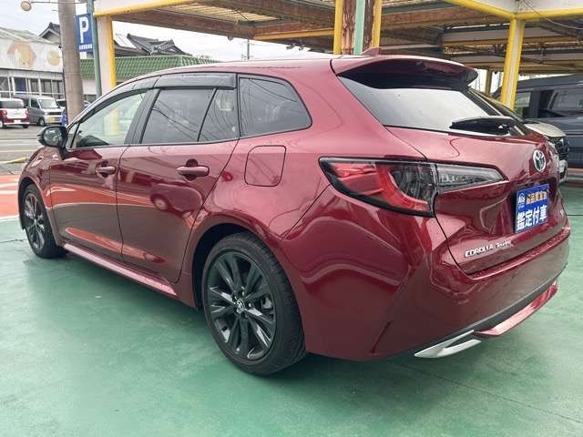 TOYOTA COROLLA TOURING HYBRID 2023