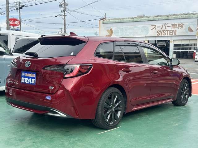 TOYOTA COROLLA TOURING HYBRID 2023