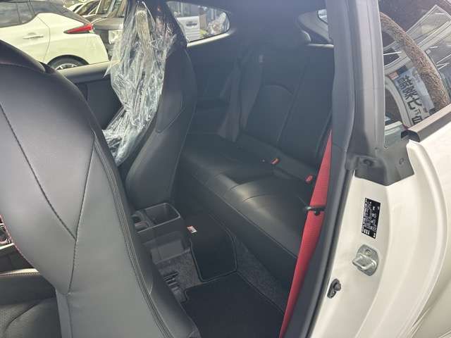 TOYOTA GR YARIS 2025