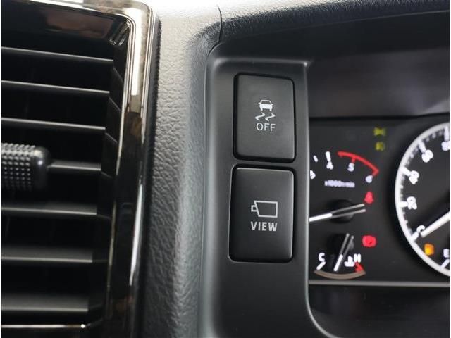 TOYOTA HIACE van 4WD 2025