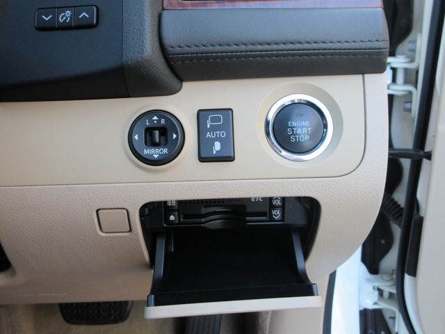 TOYOTA CROWN sedan 2009