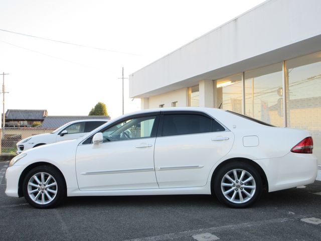 TOYOTA CROWN sedan 2009