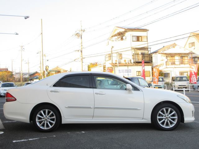 TOYOTA CROWN sedan 2009