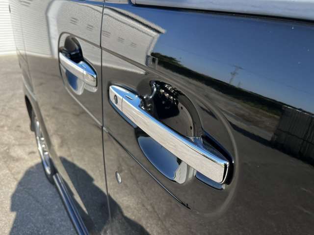 HONDA N BOX CUSTOM 2015