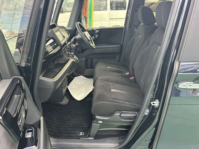 HONDA N BOX CUSTOM 2023