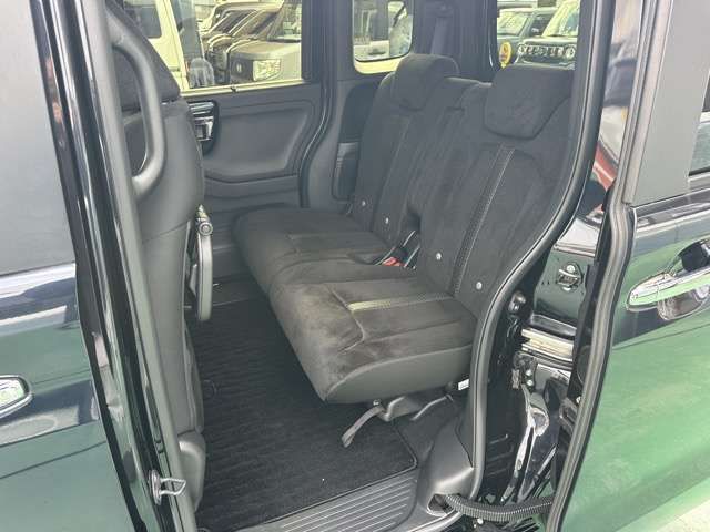 HONDA N BOX CUSTOM 2023