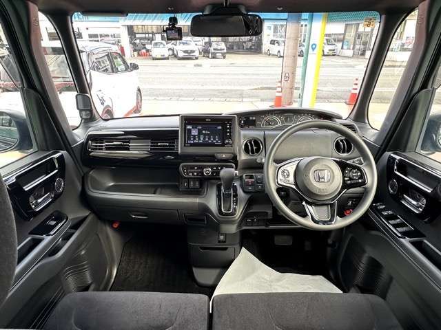 HONDA N BOX CUSTOM 2023