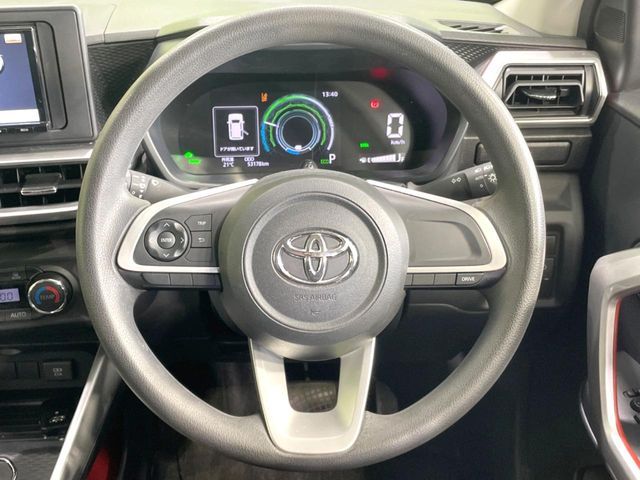 TOYOTA RAIZE HYBRID 2022
