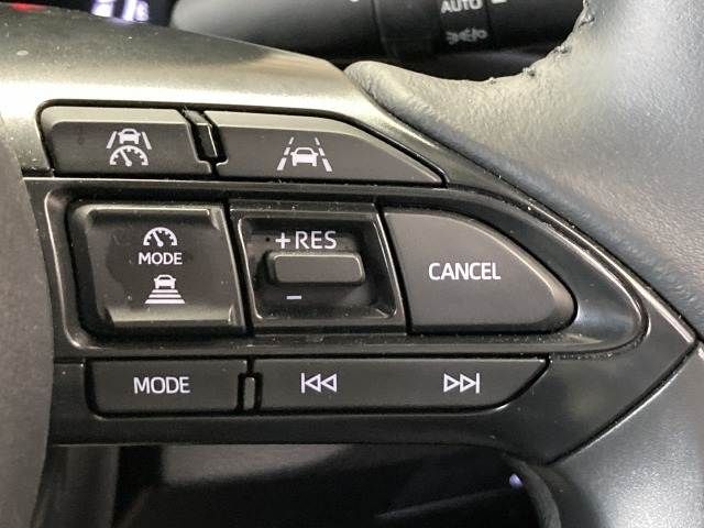 TOYOTA YARIS CROSS HYBRID 2025