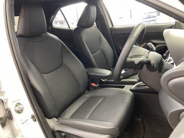 TOYOTA YARIS CROSS HYBRID 2025