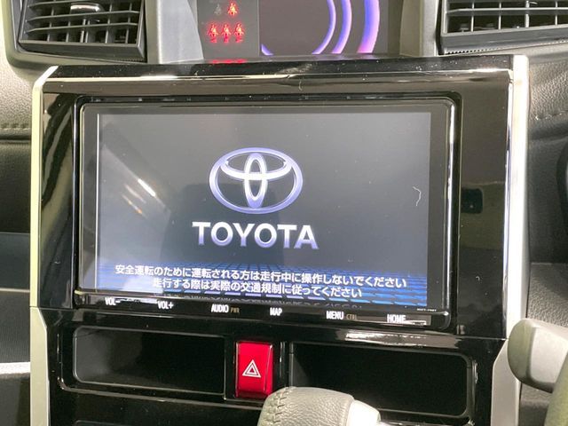 TOYOTA ROOMY 2022