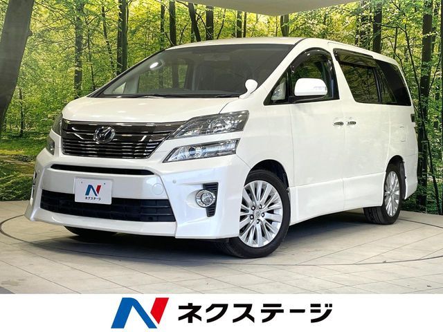 TOYOTA VELLFIRE 2013