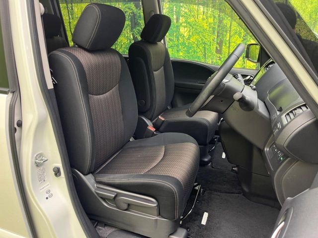 NISSAN SERENA  S-HYBRID 2015