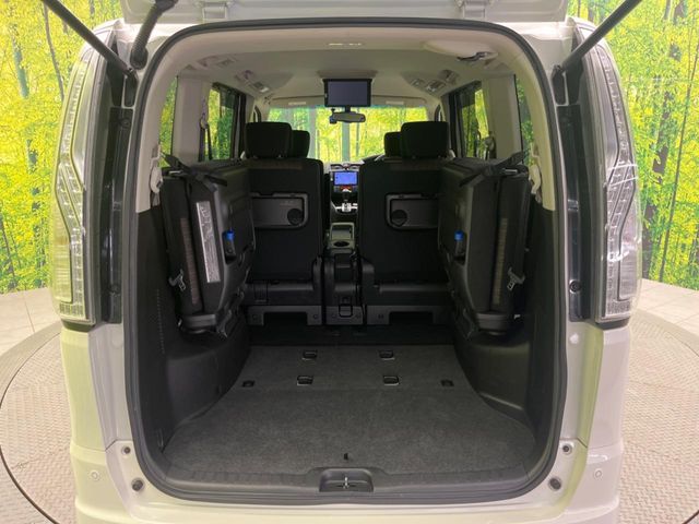 NISSAN SERENA  S-HYBRID 2015