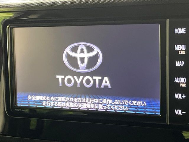 TOYOTA ROOMY 2019