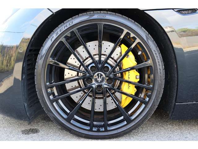 MASERATI MASERATI GRANTURISMO 2025