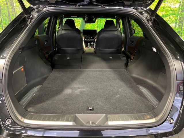 TOYOTA HARRIER 4WD 2021