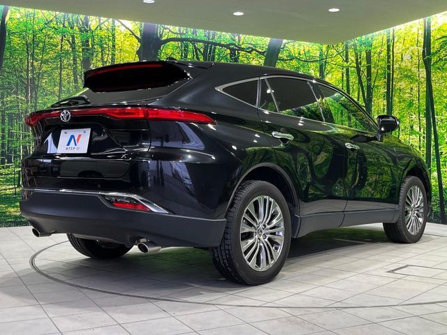 TOYOTA HARRIER 4WD 2021