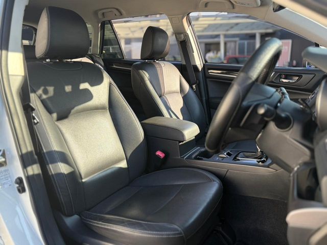 SUBARU LEGACY OUTBACK 2016