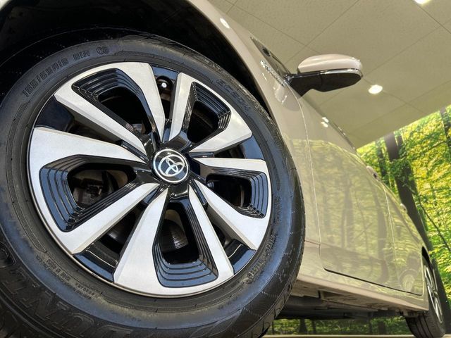 TOYOTA PRIUS PHV 2017