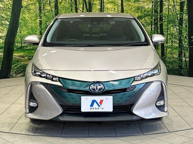 TOYOTA PRIUS PHV 2017
