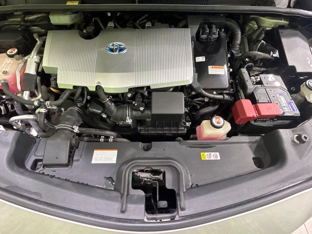 TOYOTA PRIUS PHV 2017