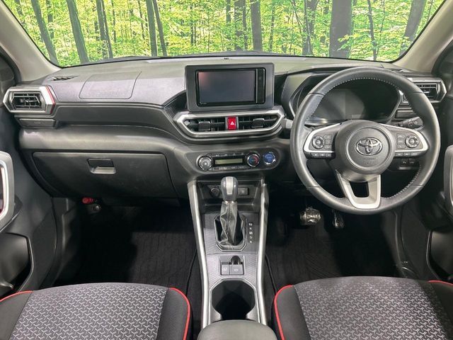 TOYOTA RAIZE HYBRID 2022