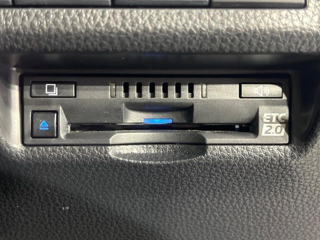 TOYOTA RAV4 4WD 2021